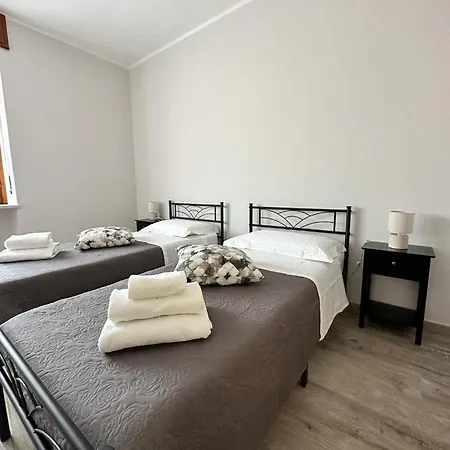 Ca Rosas - Apartment Alba (Piedmont)