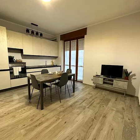 Ca Rosas - Apartment Alba (Piedmont)